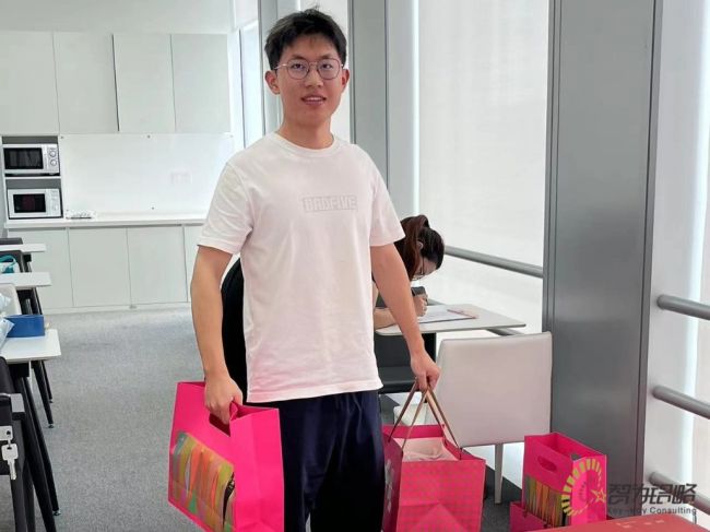 1726042980704844.jpg 88ad00c662de48721649b60426d5e32.jpg